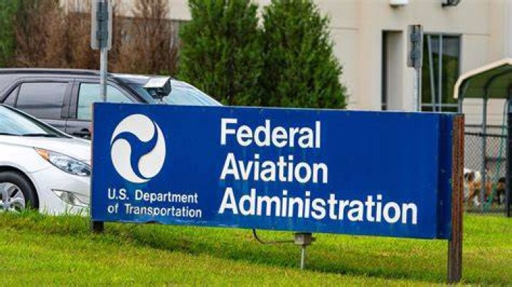 Are FAA employees federal employees?