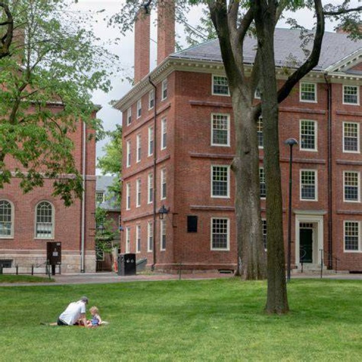Are Harvard dorms air conditioned?