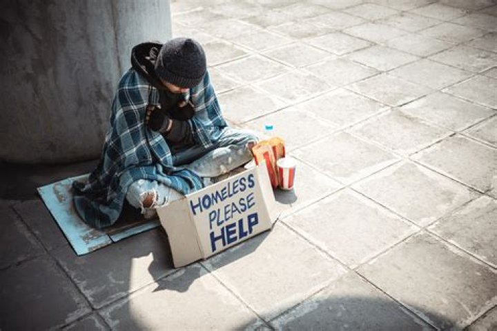 Are homeless people less likely to get a job?