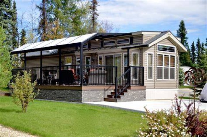 Are park models considered mobile homes?