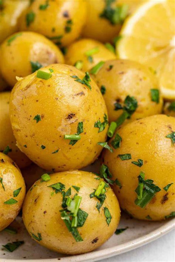 Are steamed potatoes healthy?