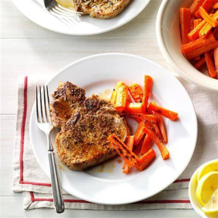 Can a diabetic eat pork chops?