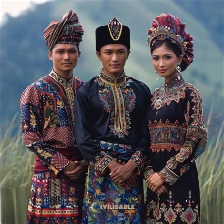 Can a foreigner marry a Malaysian woman?