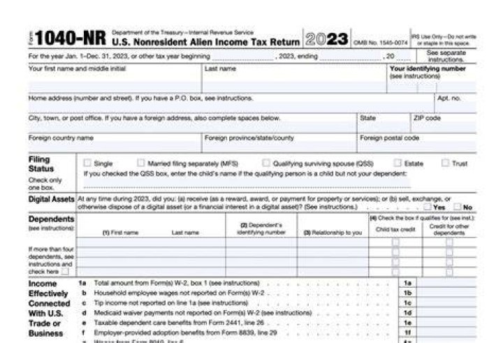 Can a j1 visa holder file a 1040?