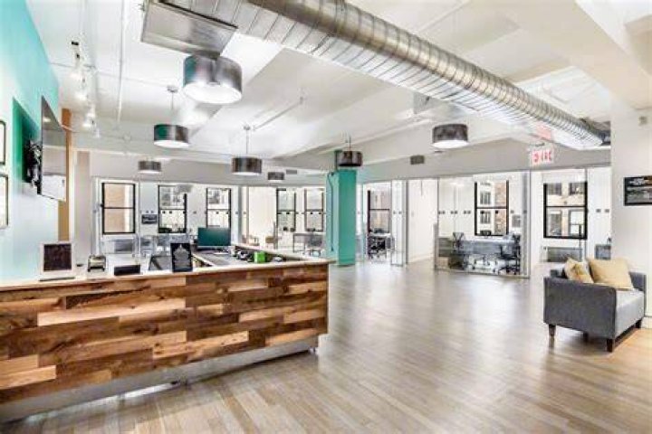 Can a massage therapist sublet an office space?