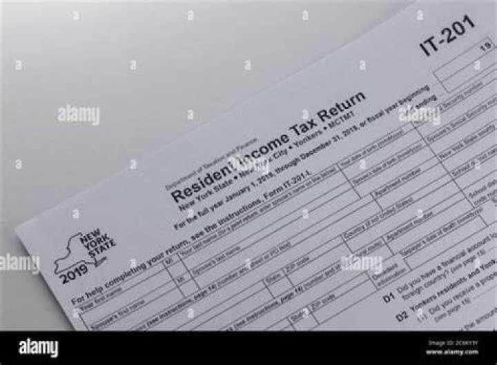 Can a New York state resident file a joint federal return?