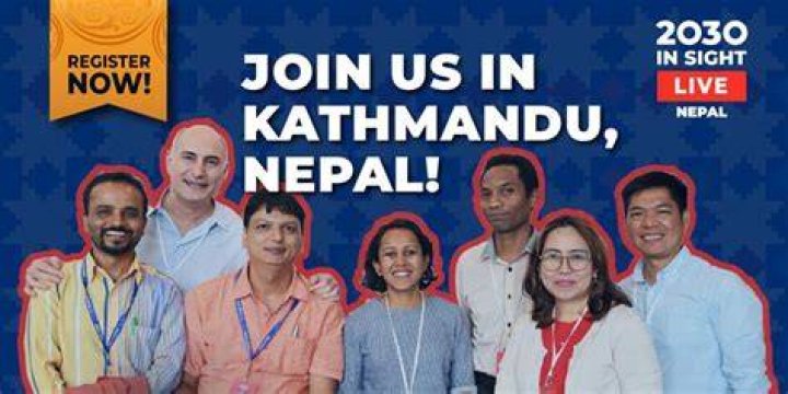 Can an American live in Nepal?