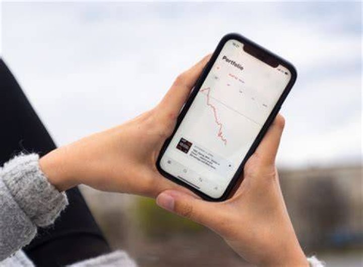 Can day traders deduct losses?