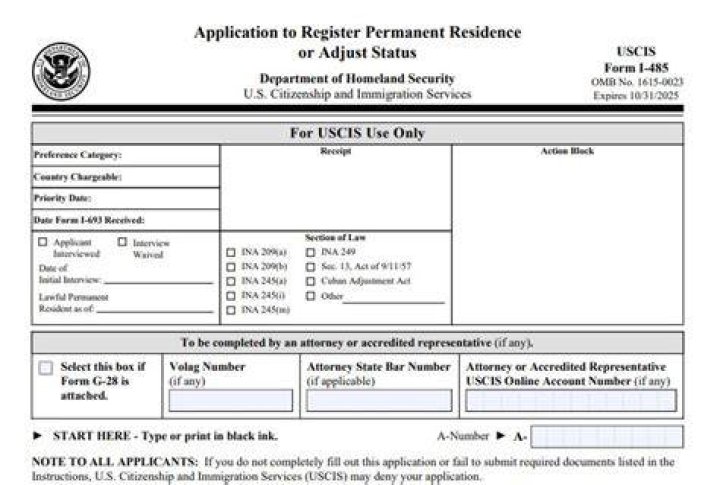 Can I apply for citizenship if my i-485 is still pending?