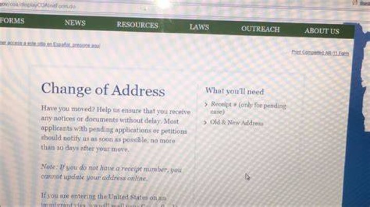 Can I change mail address online?