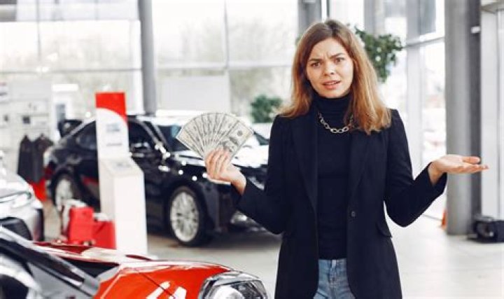 Can I pay my housekeeper in cash?