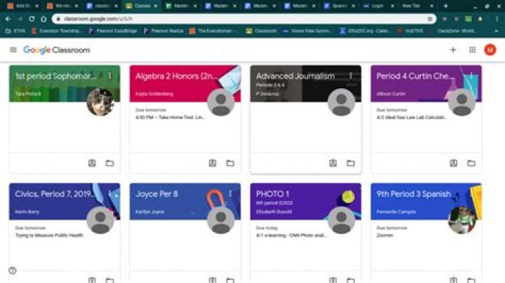 Can students still submit assignments in Google Classroom after due date?