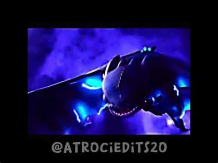 Can Toothless turn invisible?