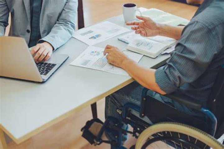 Can you have an online business while on disability?