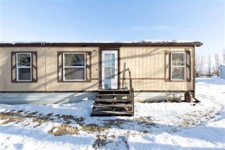 Can you move a mobile home in the winter?
