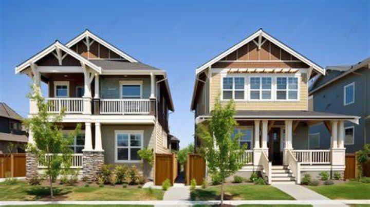 Can you own two houses in different states?