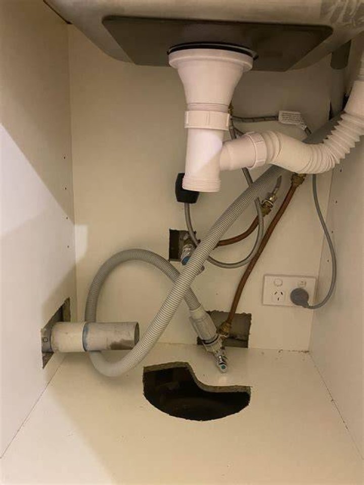Can you put sink waste into toilet waste?
