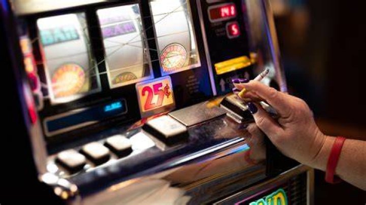 Can you smoke in New York casinos?