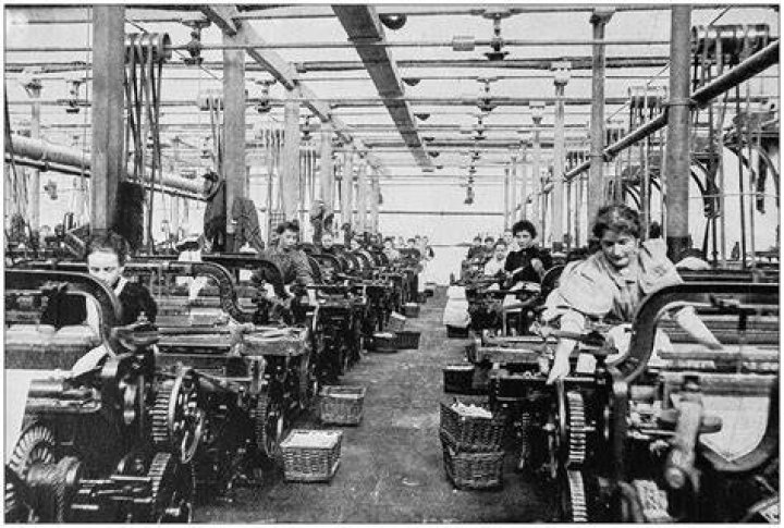 Can you work in a factory at 18?
