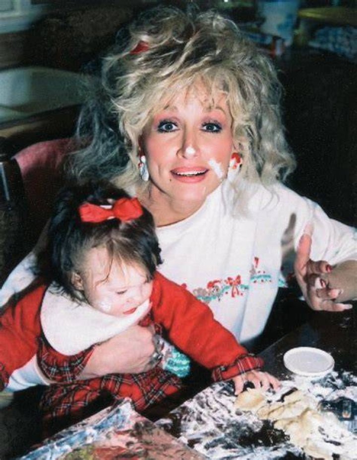 Could Dolly Parton have a child?