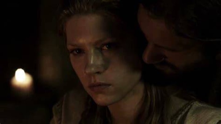 Did Lagertha sleep with Rollo?