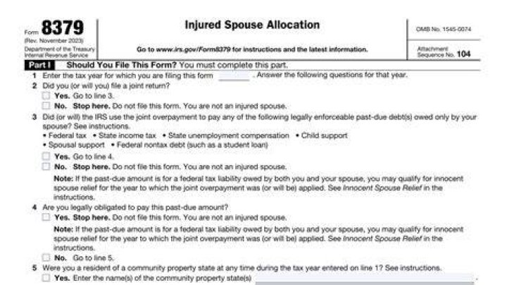 Do both spouses need to sign amended tax return?