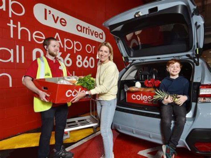 Do Coles supervisors get paid more?