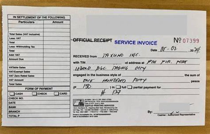Do I have to provide a receipt for services?