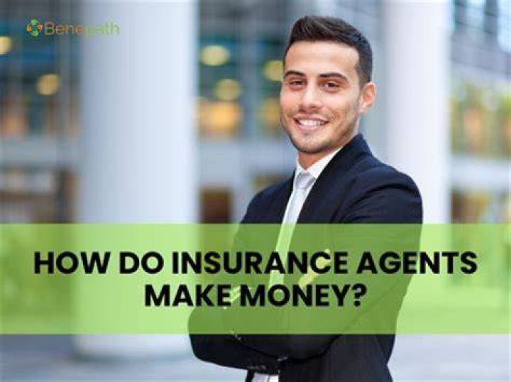 Do insurance agents have to travel?