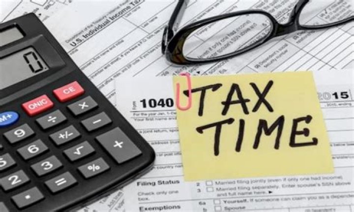 Do lawyers Give tax advice?