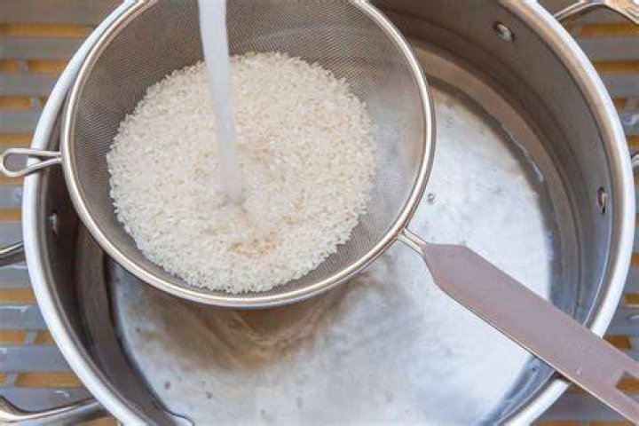 Do Mexicans rinse their rice?