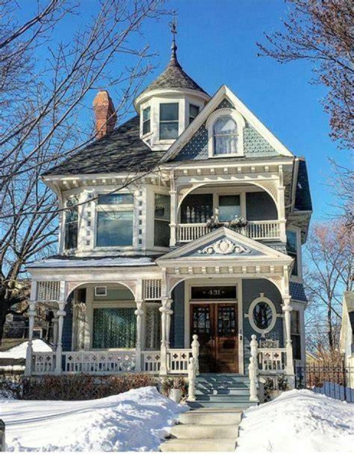 Do old homes appreciate?