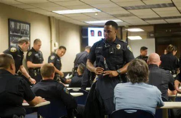 Do police officers work 4 days a week?