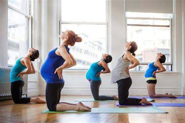 Do wider hips make childbirth easier?