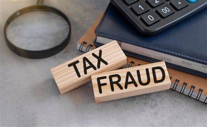 Do you get anything for reporting tax fraud?