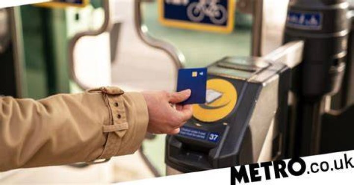 Do you get charged if you tap in and out at the same station?