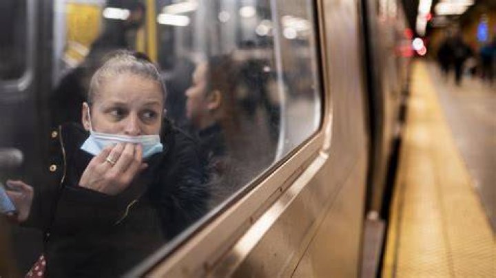 Do you have to wear a mask on NYC subway?