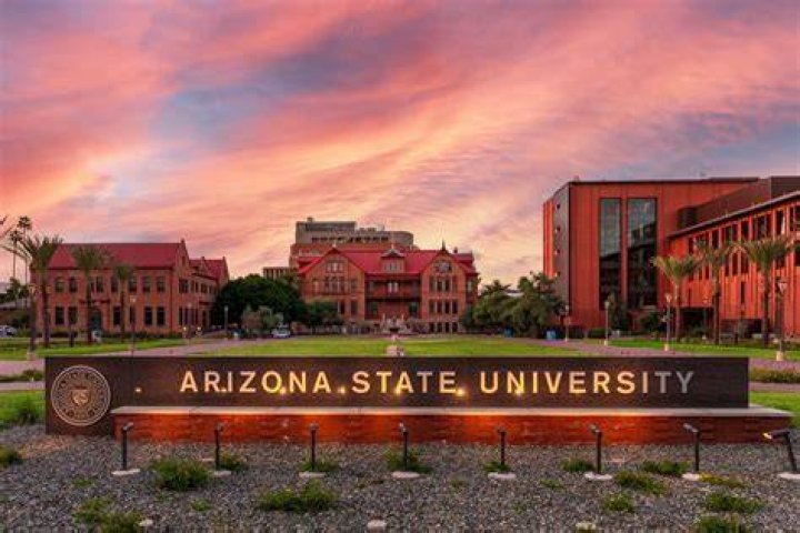 Does Arizona State have associates degrees?