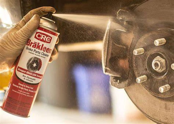 Does brake cleaner remove wax?