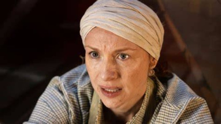 Does Claire Fraser have powers?