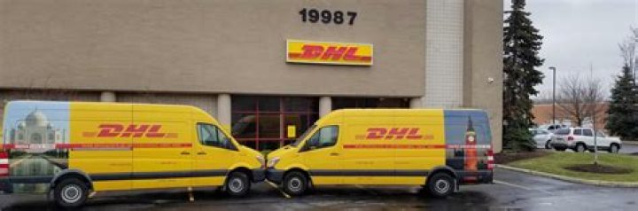 Does DHL deliver 7 days a week?