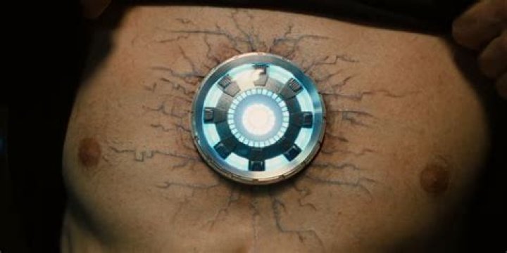 Does electro have an Arc Reactor?