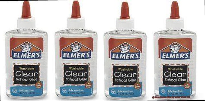 Does Elmers glue dry hard?