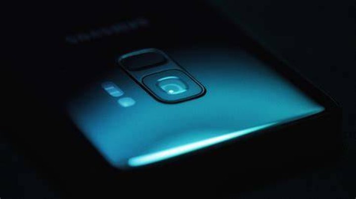Does Galaxy S9 have IR blaster?