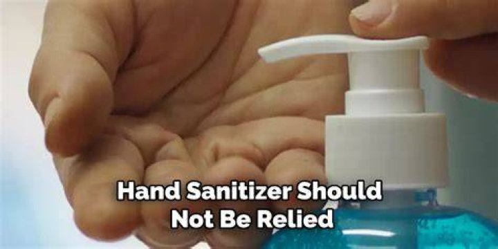 Does hand sanitizer remove fingerprints?