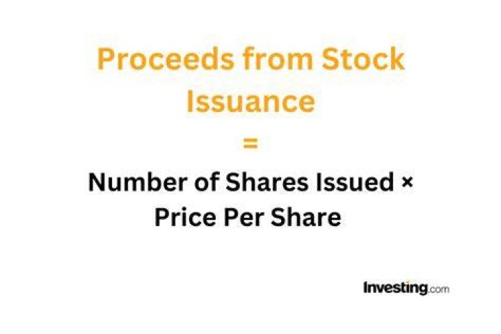 Does issuing common stock increase stock price?