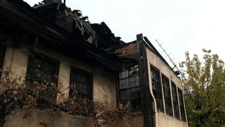 Does landlords insurance cover fire damage?