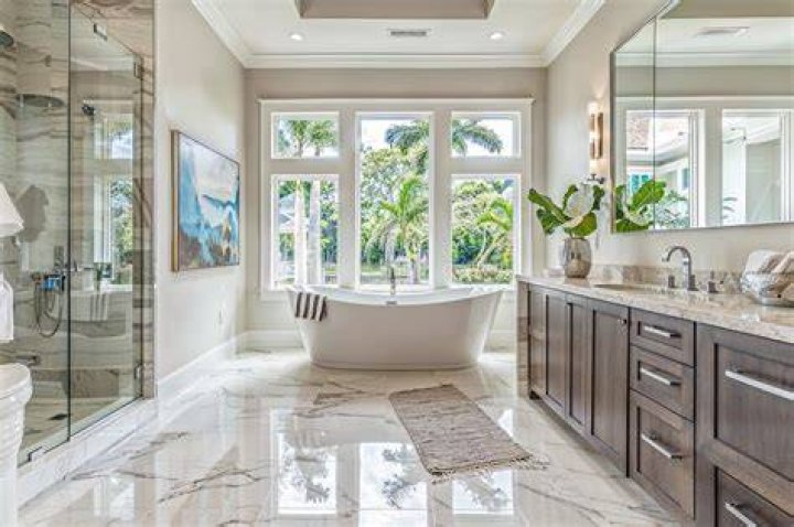 Does not having a tub in master bath hurt resale 2021?