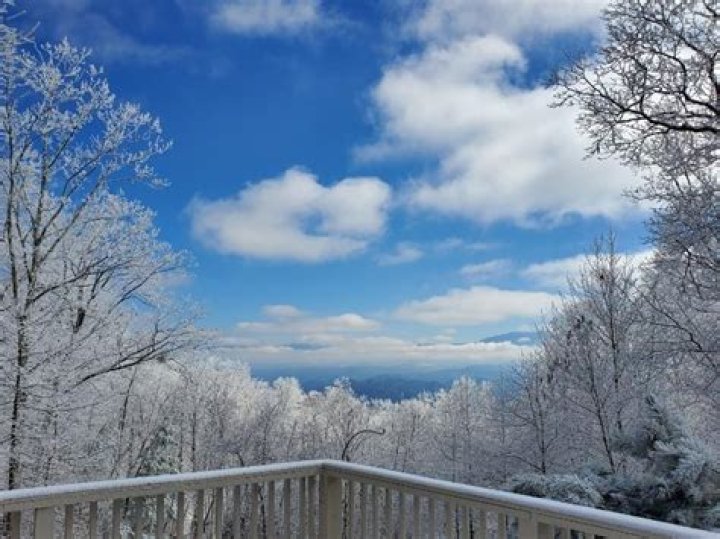 Does Pigeon Forge have snow?