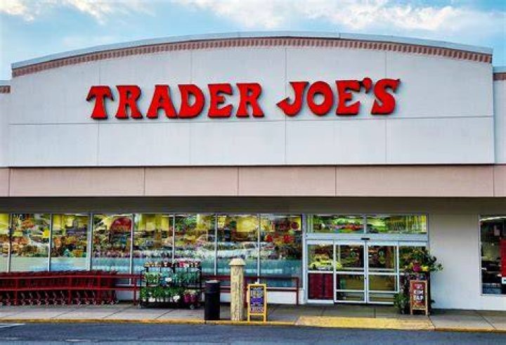 Does Trader Joe's offer overtime?